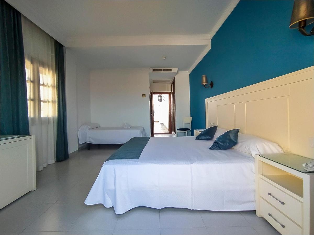 Hotel Pozo Del Duque Zahara de los Atunes Dış mekan fotoğraf