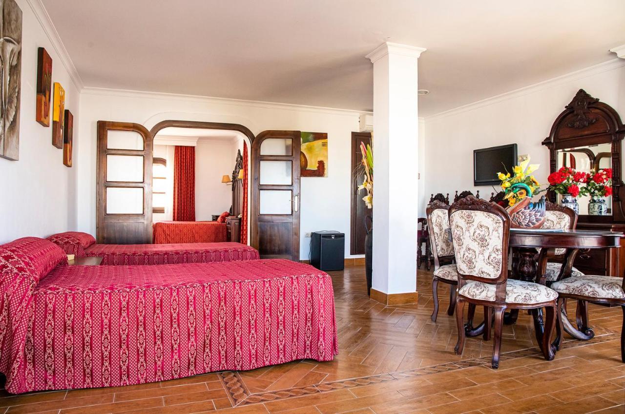 Hotel Pozo Del Duque Zahara de los Atunes Dış mekan fotoğraf